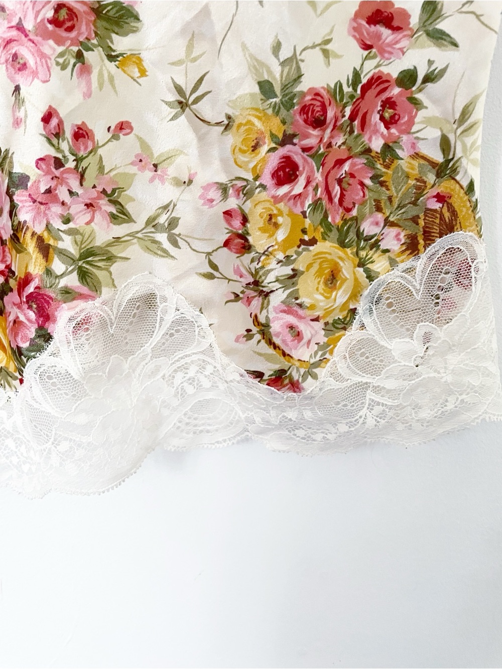 Vintage Oscar De La Renta Cami Top - Picture 3 of 14